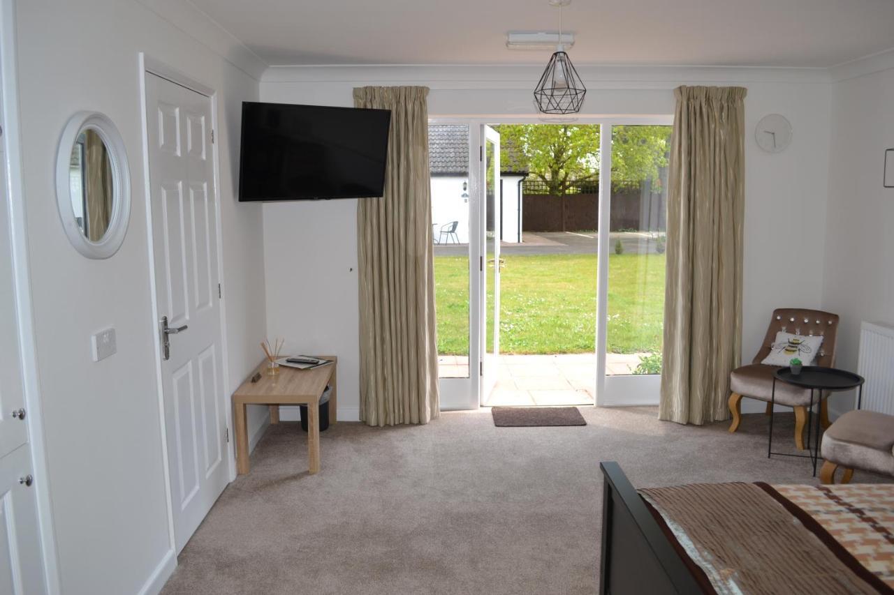 Number 6 - Lytton Tree Lodge, Reydon, Southwold מראה חיצוני תמונה