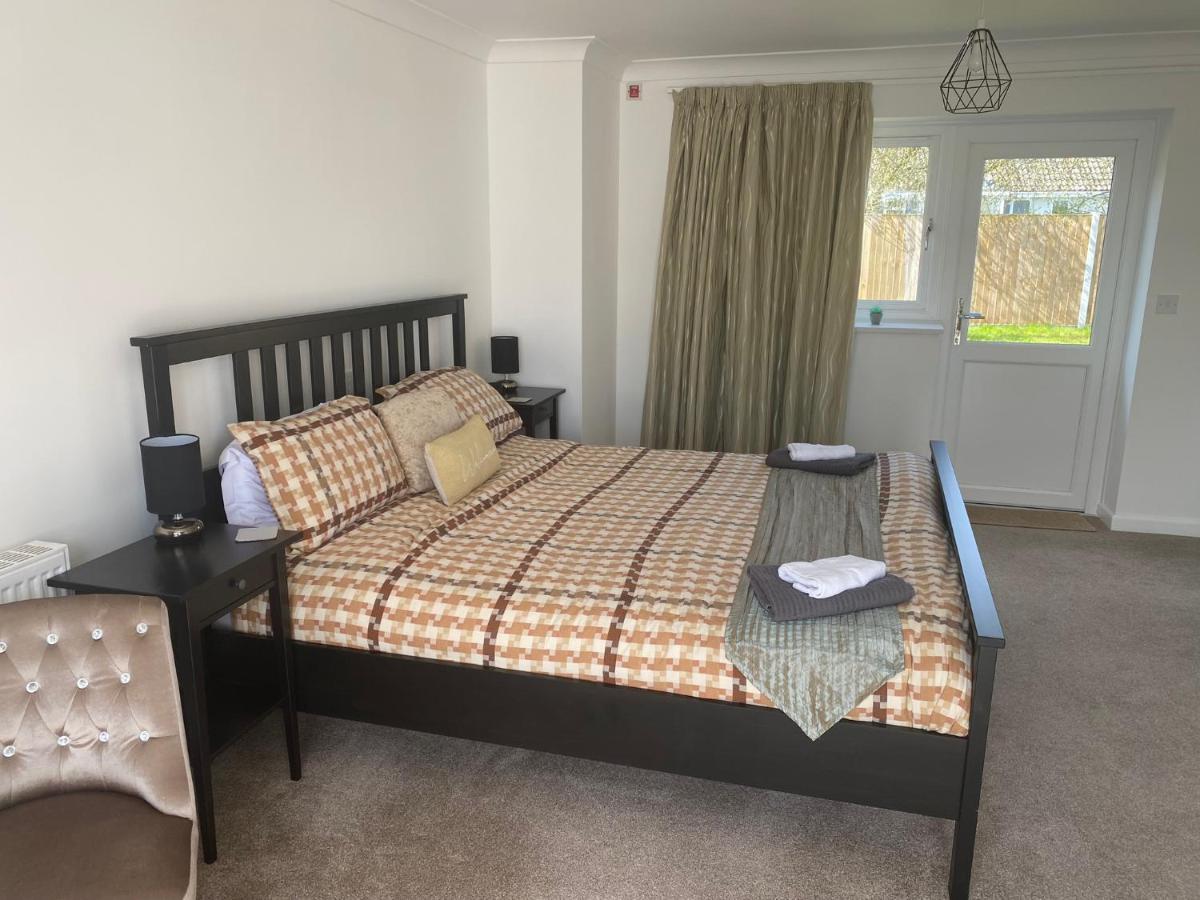 Number 6 - Lytton Tree Lodge, Reydon, Southwold מראה חיצוני תמונה