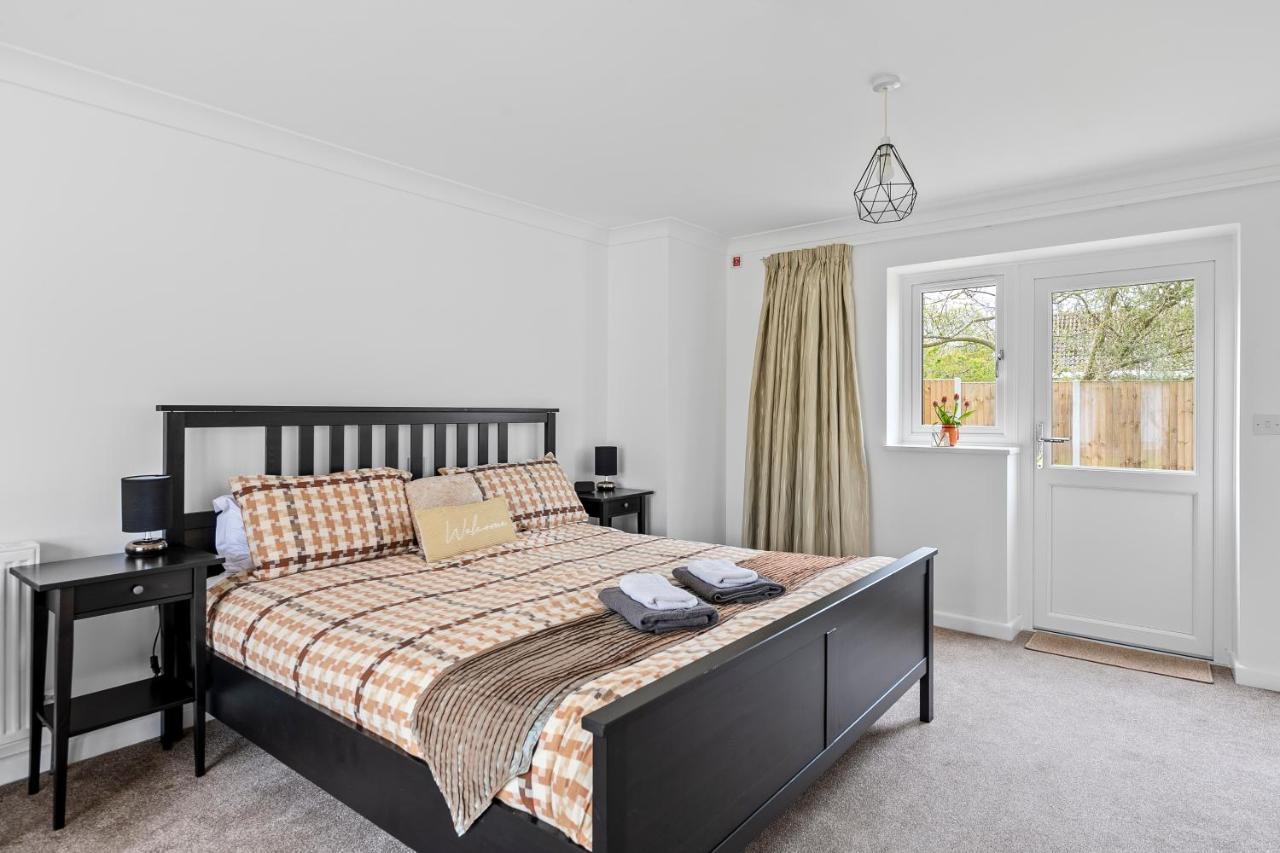 Number 6 - Lytton Tree Lodge, Reydon, Southwold מראה חיצוני תמונה